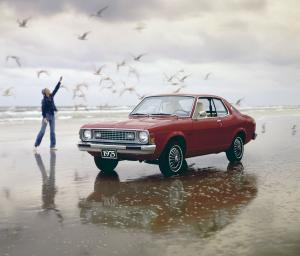 Dodge Colt Carousel 2-Door Hardtop 1975 года
